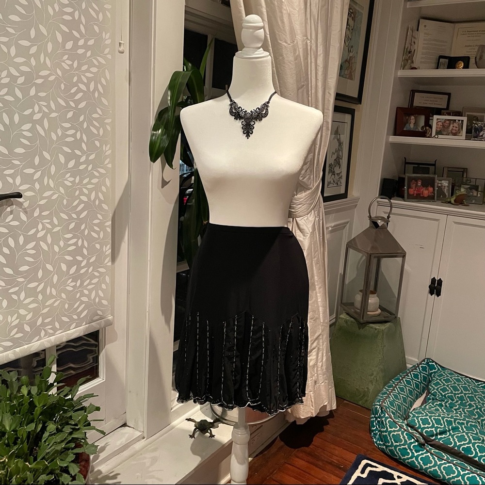 ❄️WINTER SALE: 
Silver Beaded Skirt, Sz 10, Side Zip, Vintage EXPRESS - Picture 2 of 16